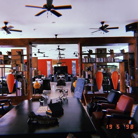 מי טאו The Island Lodge מראה חיצוני תמונה