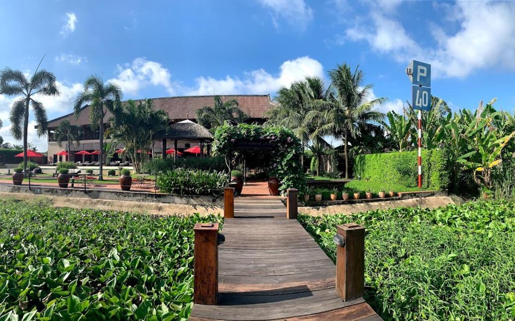 מי טאו The Island Lodge מראה חיצוני תמונה